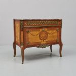 1188 5475 CHEST OF DRAWERS